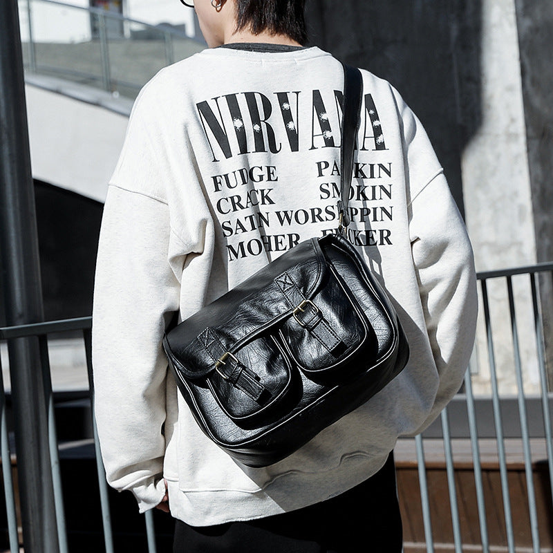 Stylish shoulder bag with practical outer pockets Stornfield