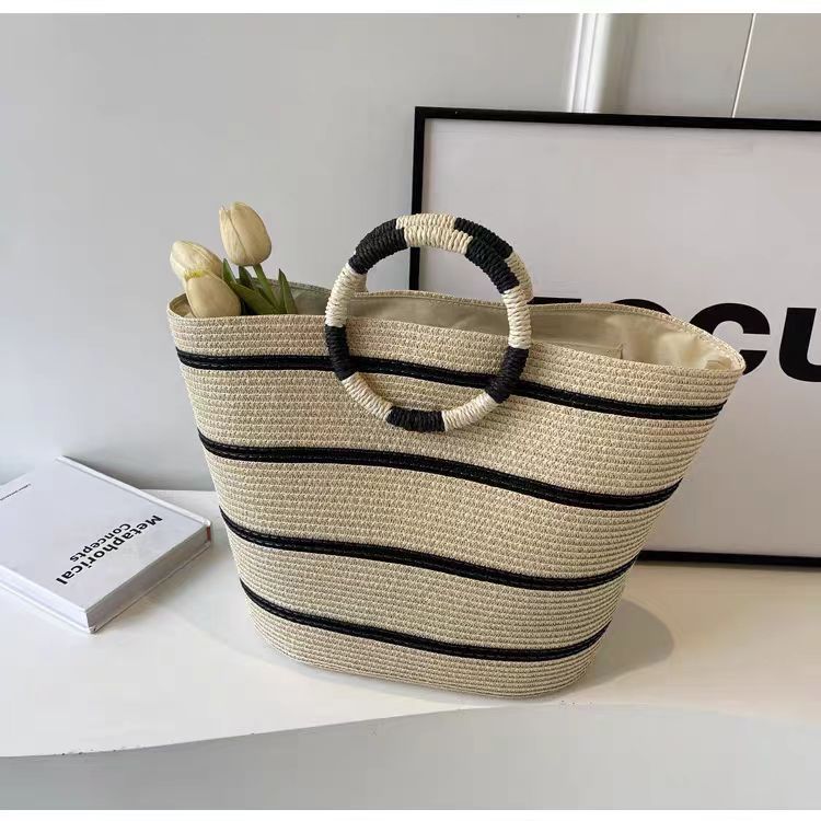 Elegant and Structured Basket Bag with Round Handles Stornfield