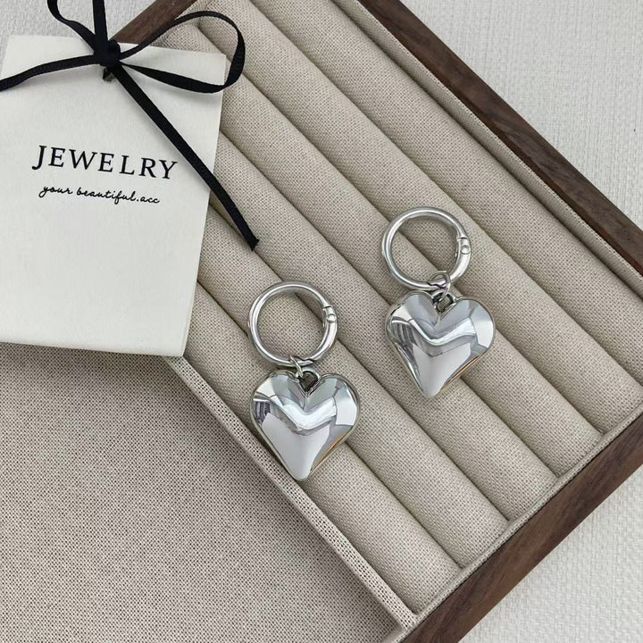 Heart-Shaped Silver Keychain Stornfield