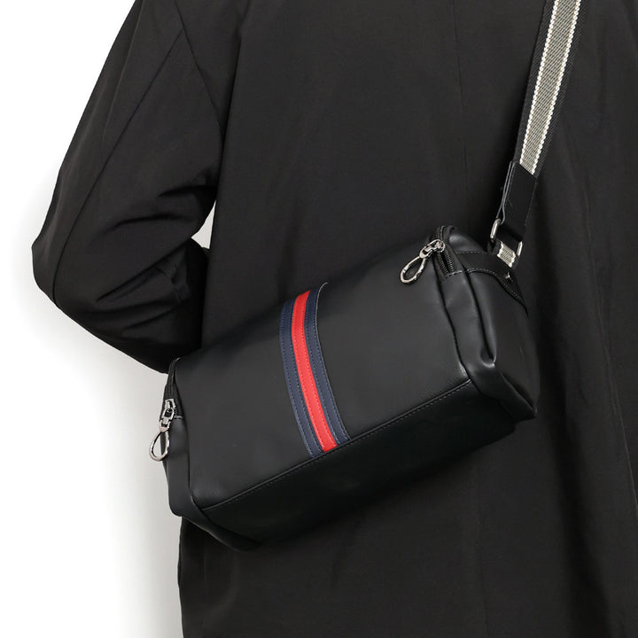 Overview of the Stornfield Shoulder Bag