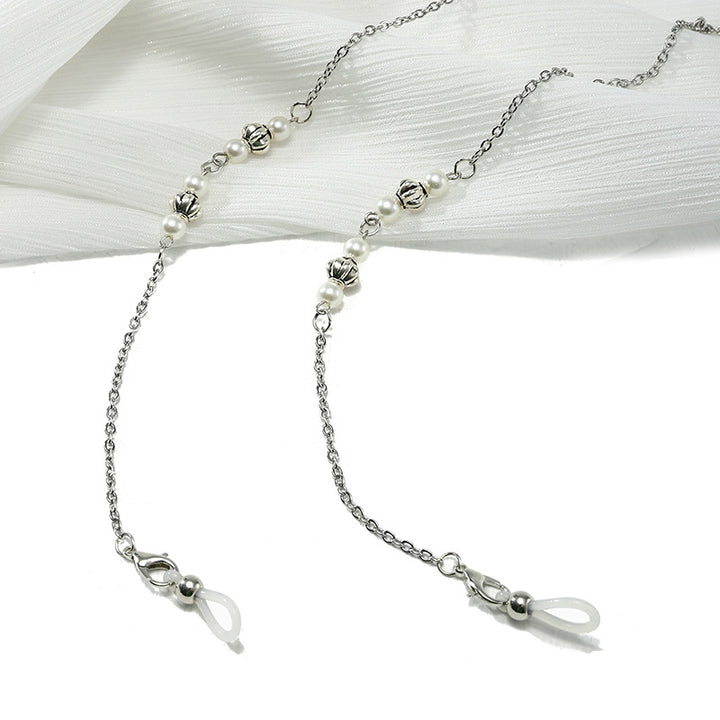 Fashionable Eyewear with Decorative Chain Stornfield