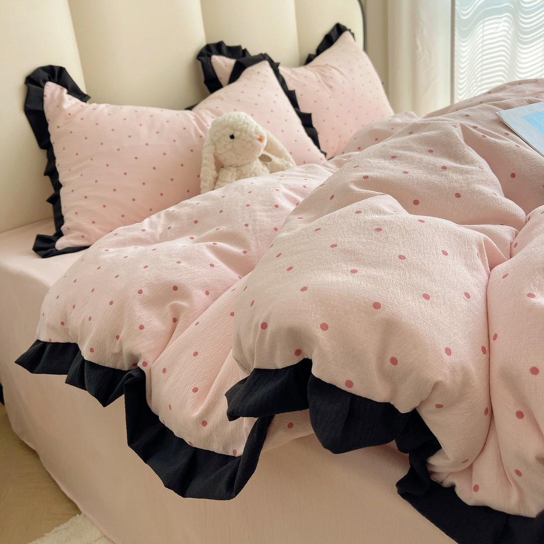 Polka Dot Ruffled Edge Duvet Cover and Pillowcase Set