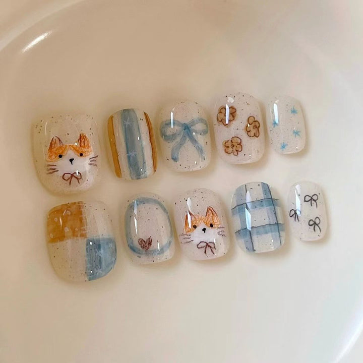 Artistic Cat-Inspired Nail Art Set Stornfield