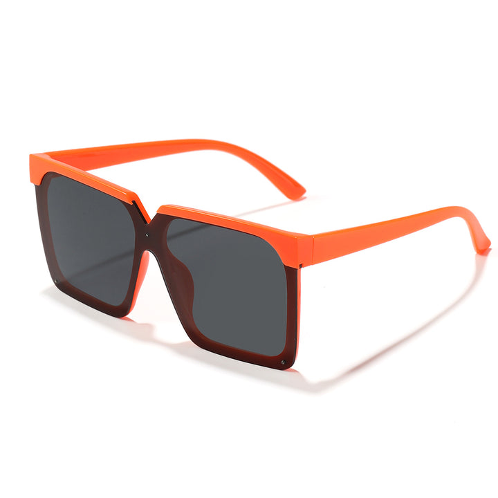 Women extravagantly designed sunglasses Stornfield