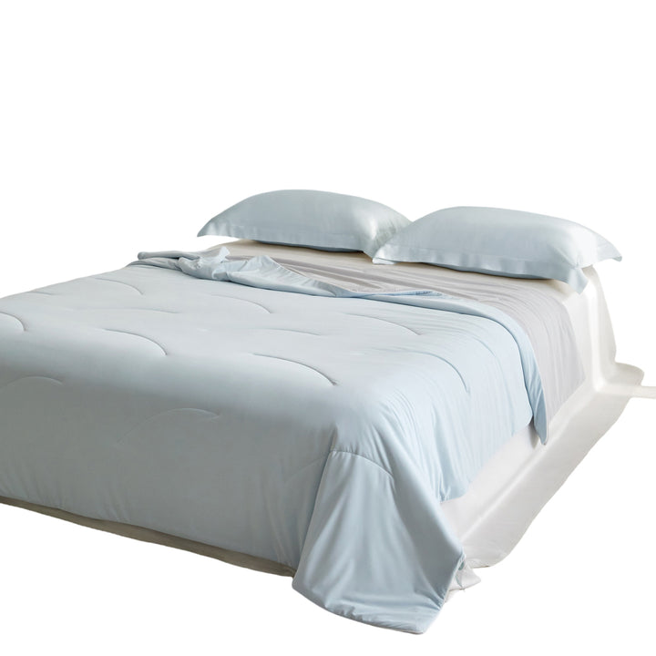 Women's breathable and comfortable blanket with soft texture Stornfield