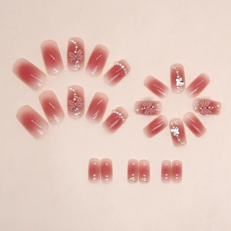 Artificial nails with perforated flower pattern Stornfield