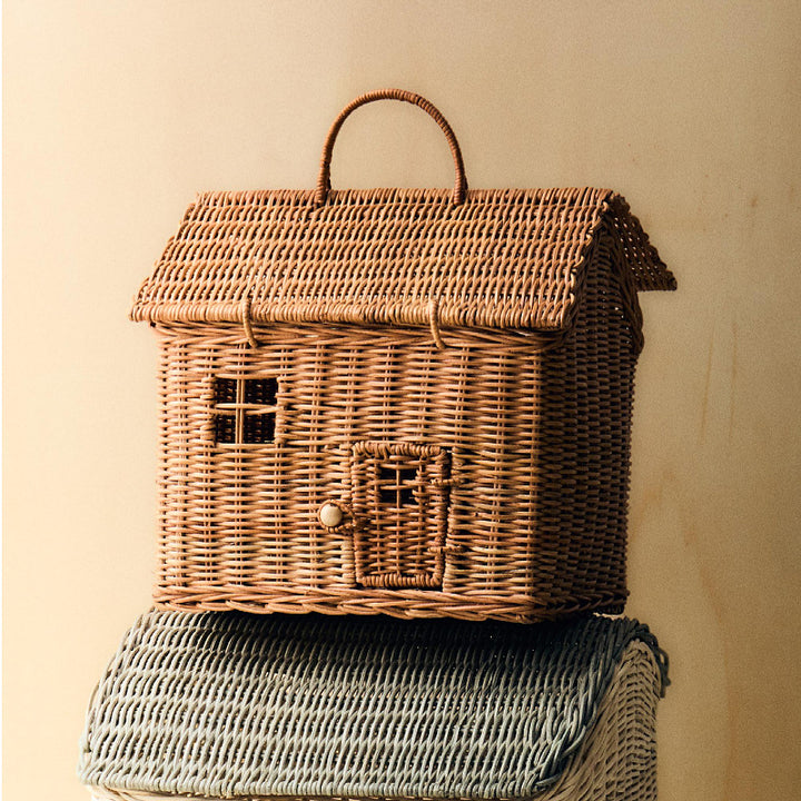 Playful storage basket in house design Stornfield