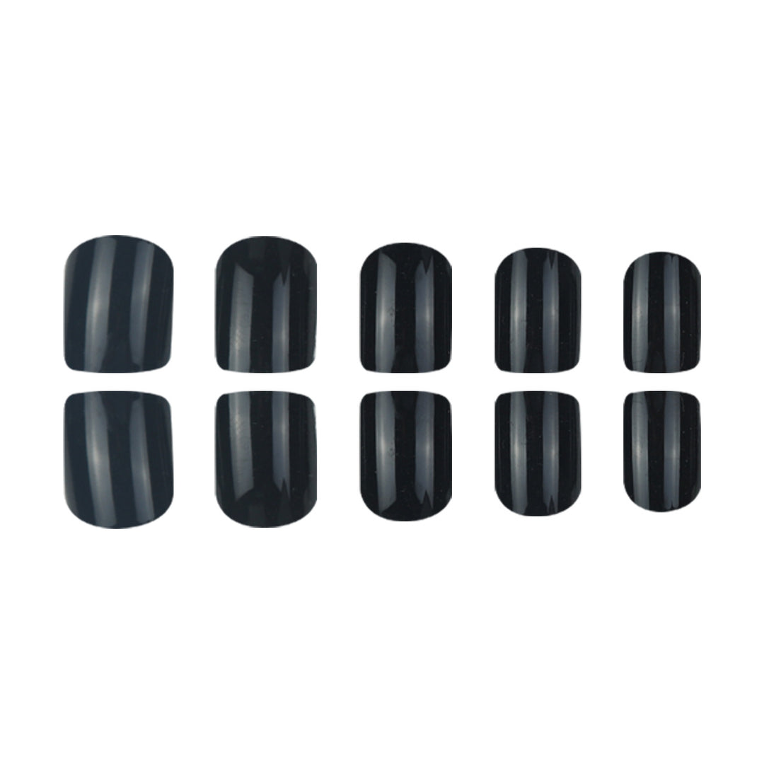 Glossy Press-On Nail Set Stornfield