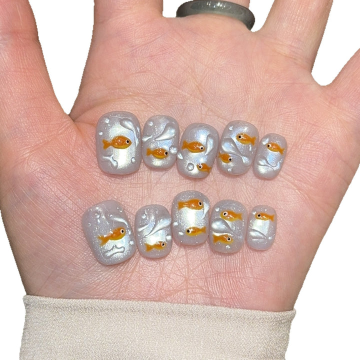 Artificial nails with goldfish design Stornfield