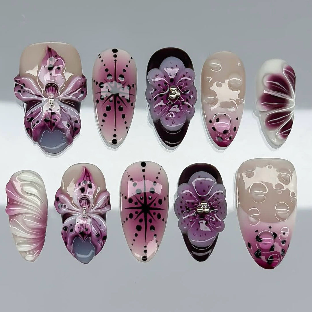 Artistic Floral Nail Decoration Set