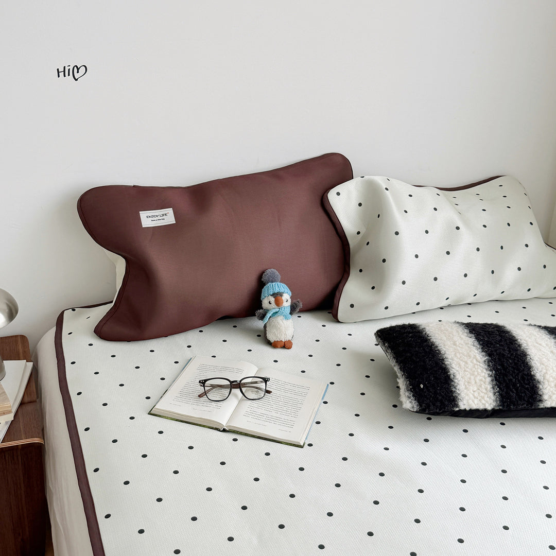 Decorative Bedding Set
