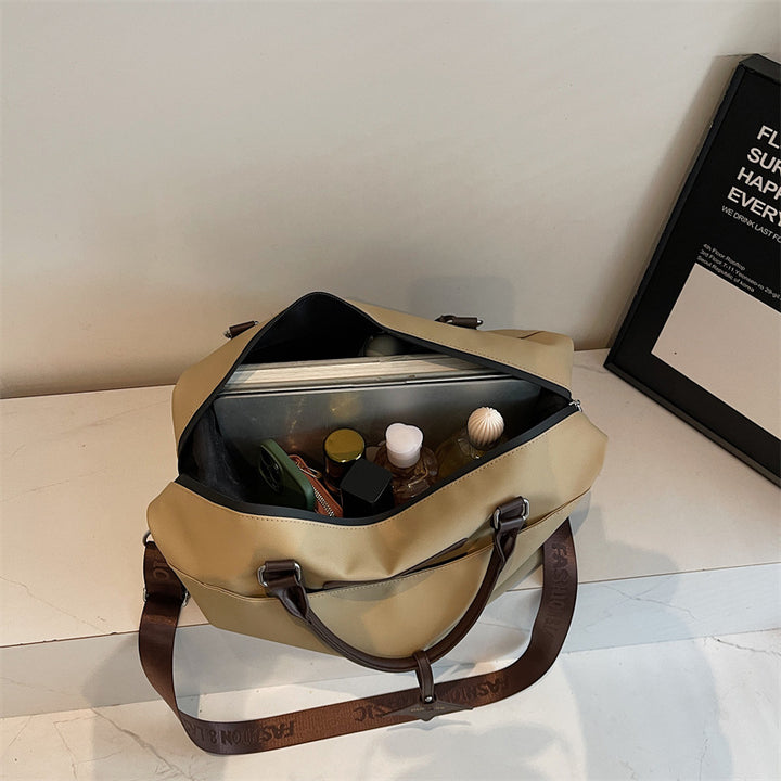 Stylish Weekend Travel Duffle
