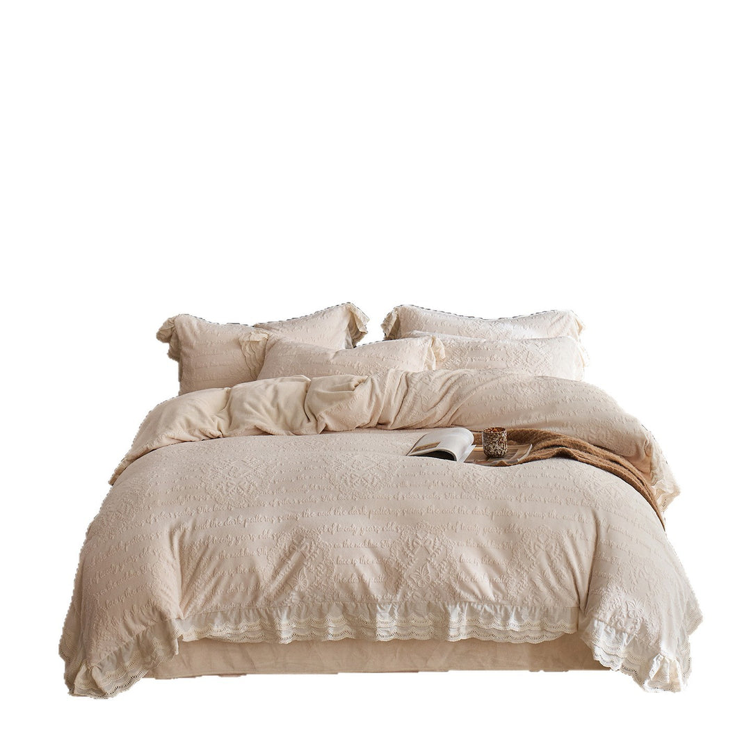 Romantic cotton bedding set with jacquard relief and lace trim