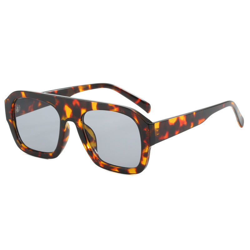 Ladies oversized square sunglasses with modern design Stornfield