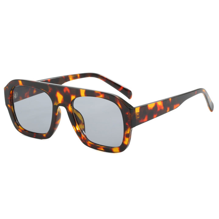 Ladies oversized square sunglasses with modern design Stornfield