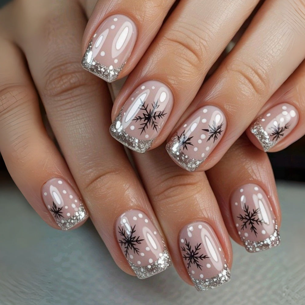 Decorative artificial nails in winter design Stornfield