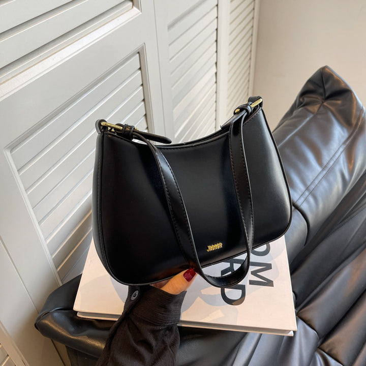 Sleek Minimalist Handbag Stornfield