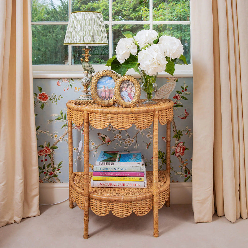 Round wicker table in vintage style Stornfield