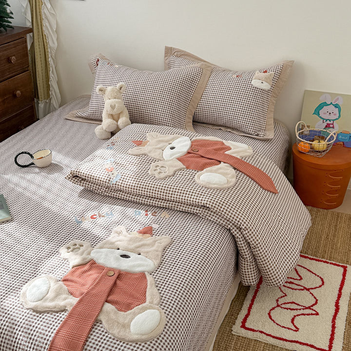 Quilted Bunny Applique Comforter and Pillowcase Set