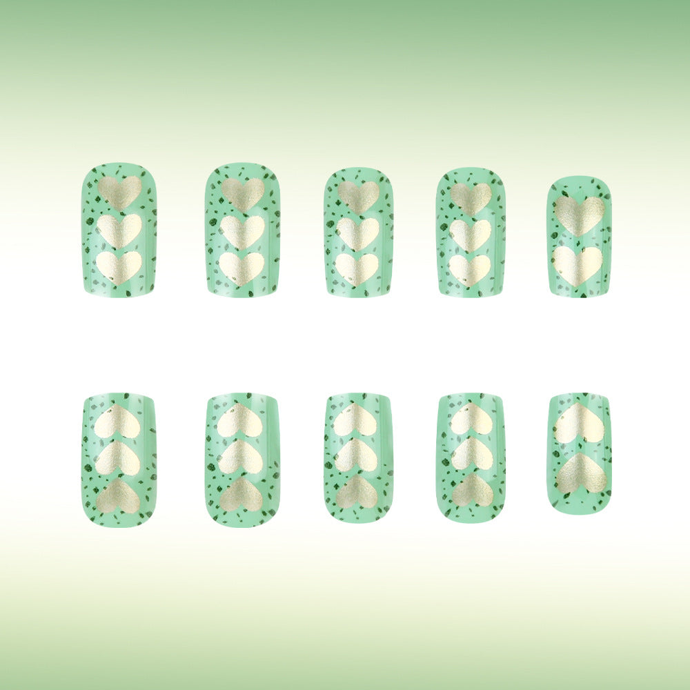 Artistic Heart-Embellished Nail Art Set Stornfield
