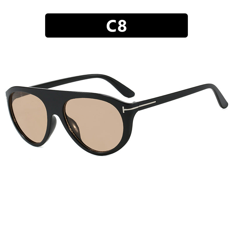 Women's Cat-Eye Sunglasses with protective UV filter and mirrored lenses Stornfield