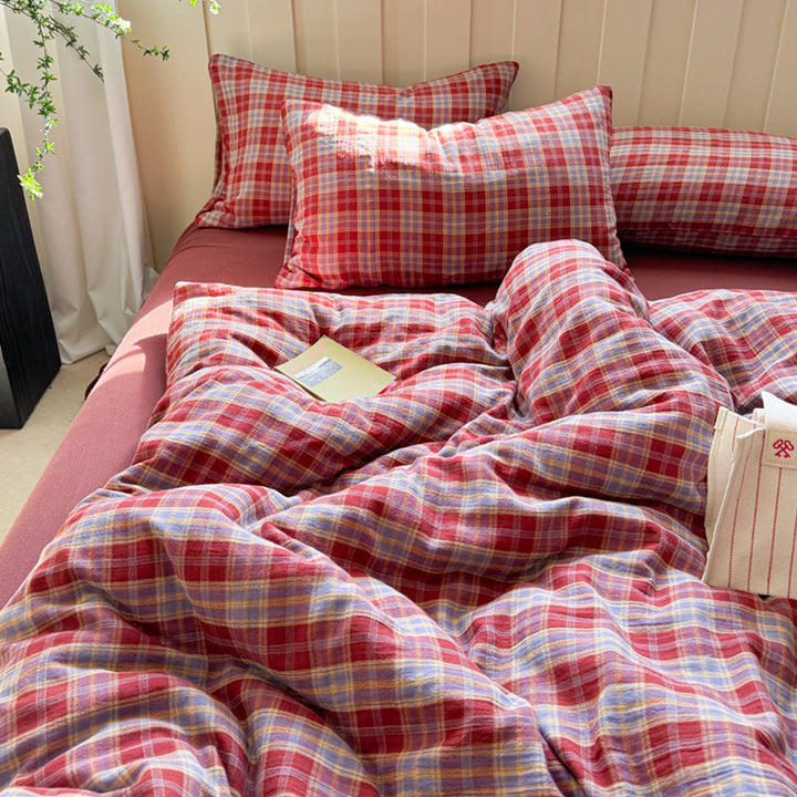 Bedding set made of cotton gauze with fine check pattern and washed vintage finish