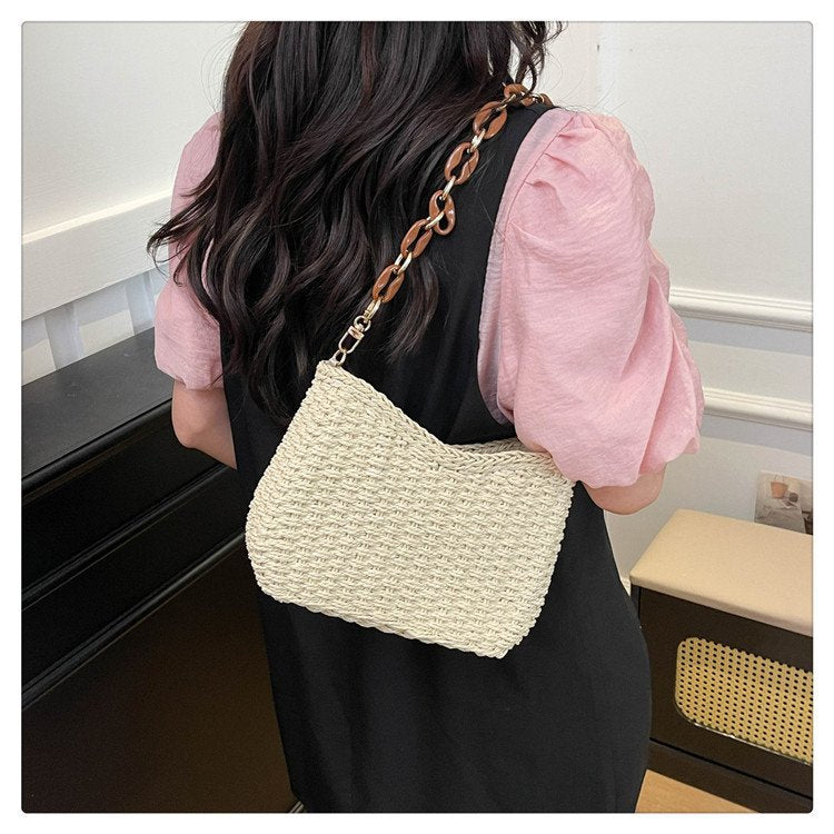 Fashionable Shoulder Bag Made of Braided Material Stornfield