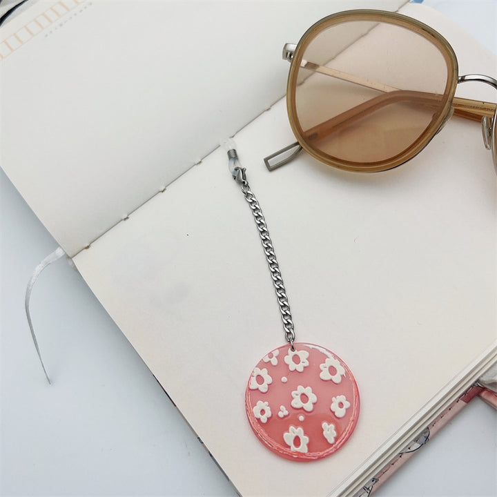 Heart-Designed Eyewear Chain Holder Stornfield