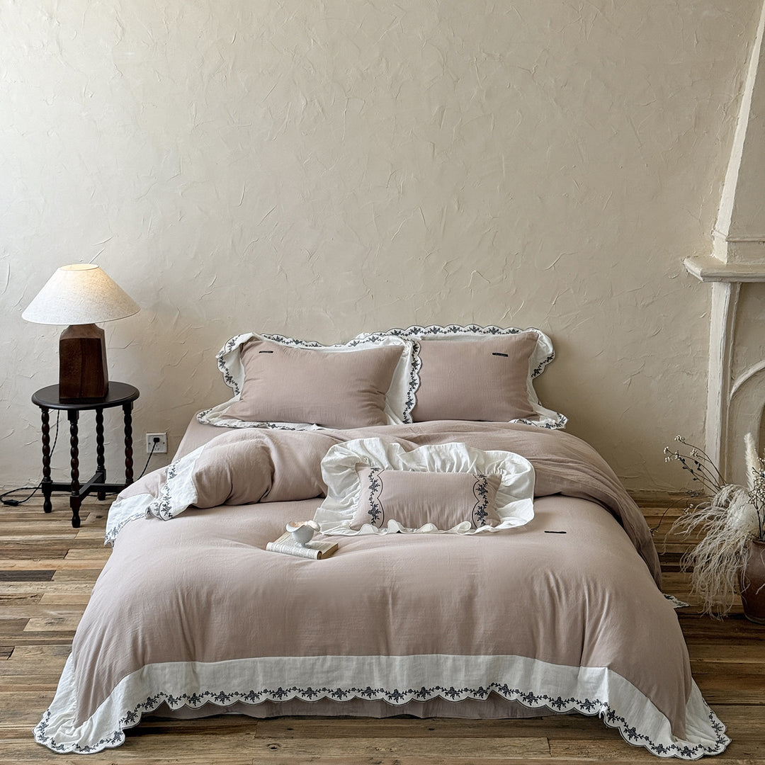 Summer linen-cotton bed linen set with zigzag ruffle and floral border embroidery