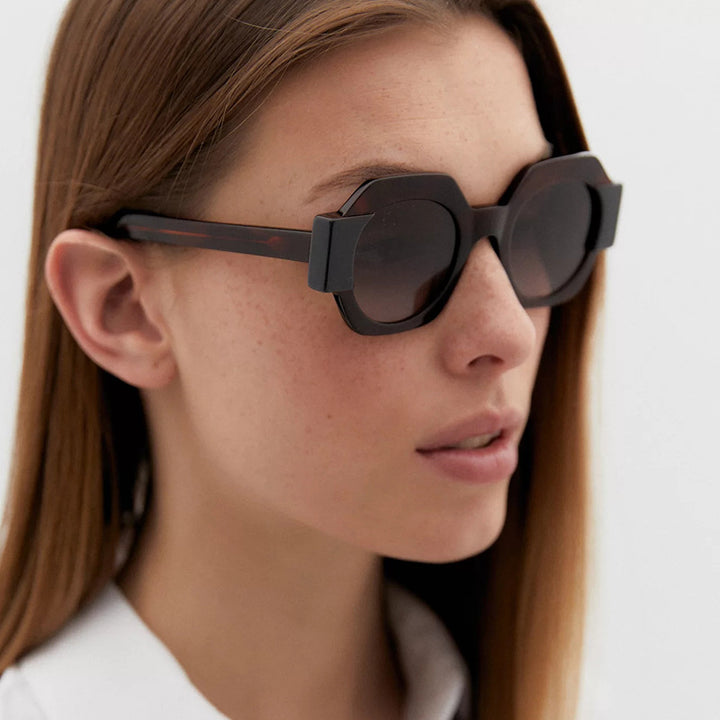 Ladies trendy sunglasses in hexagonal design Stornfield