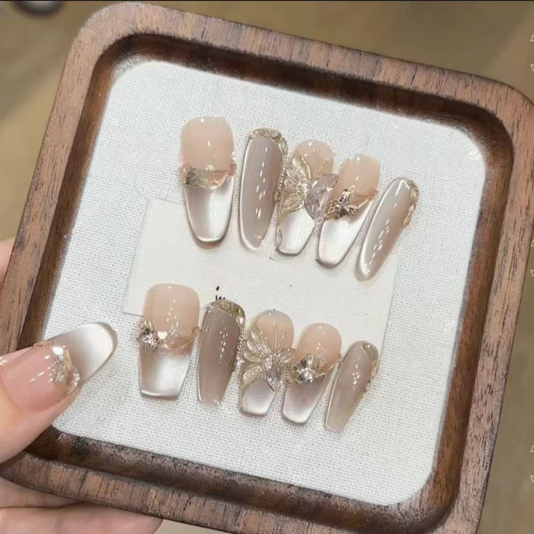 Elegant Decorative Press-On Nails Set Stornfield