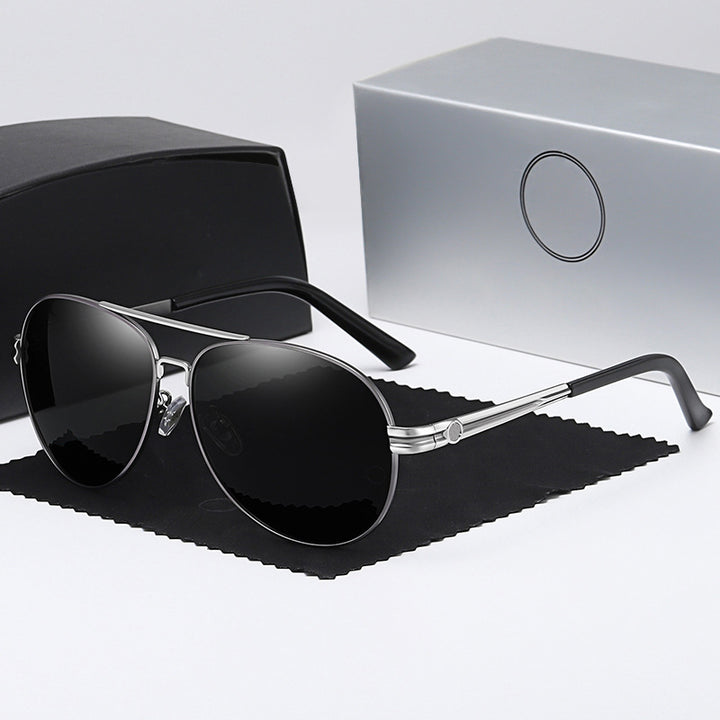 Women's elegant sunglasses with slim frame and UV protection Stornfield