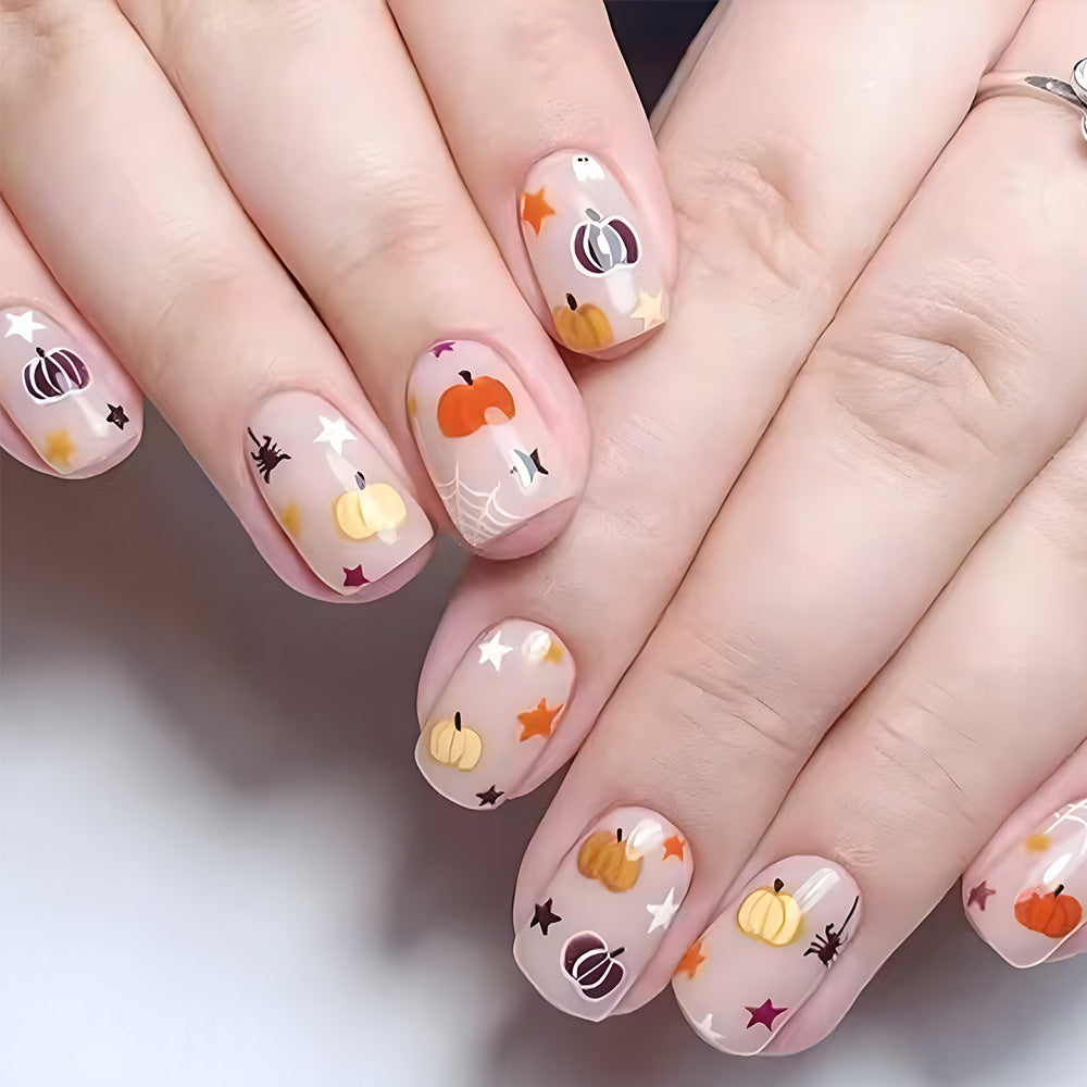 Halloween-Themed Nail Art Stornfield