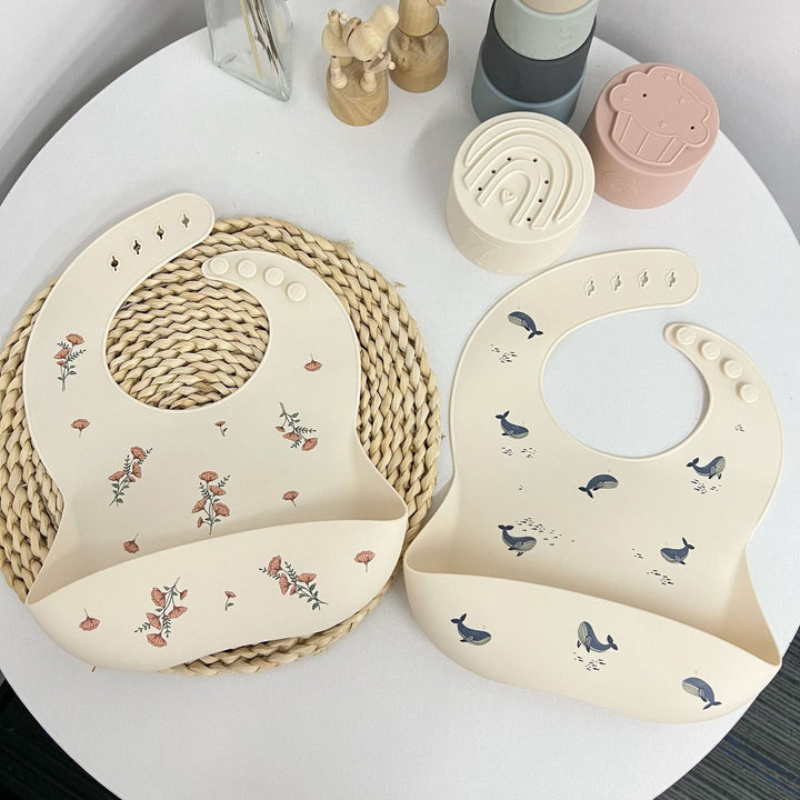 Silicone Suction Placemat with Whale Print and Raised Edge