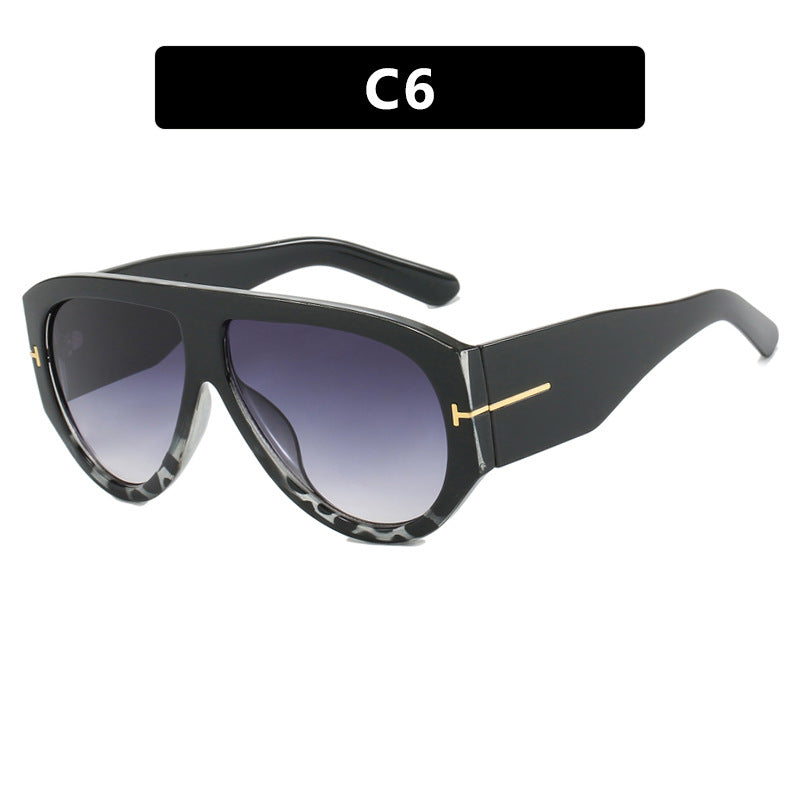 Women's Geometric Sunglasses with Modern Frame and Polarized Lenses Stornfield