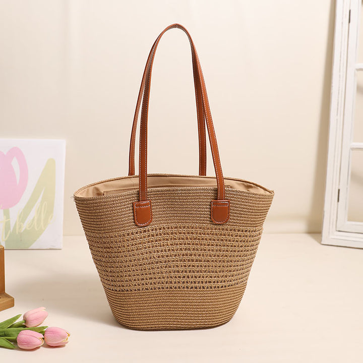 Elegant Bast bag with leather accents Stornfield