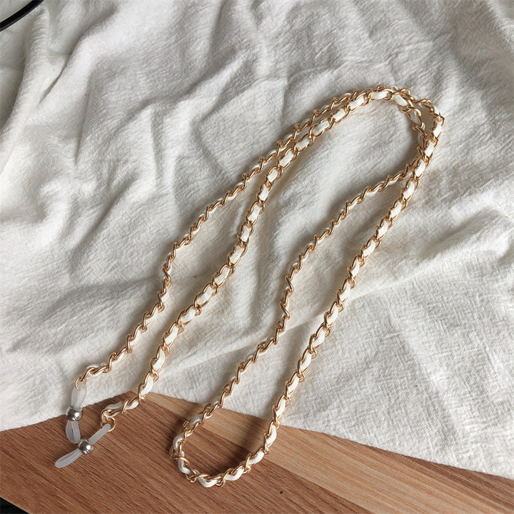 Stylish Chain Eyewear Holder Stornfield