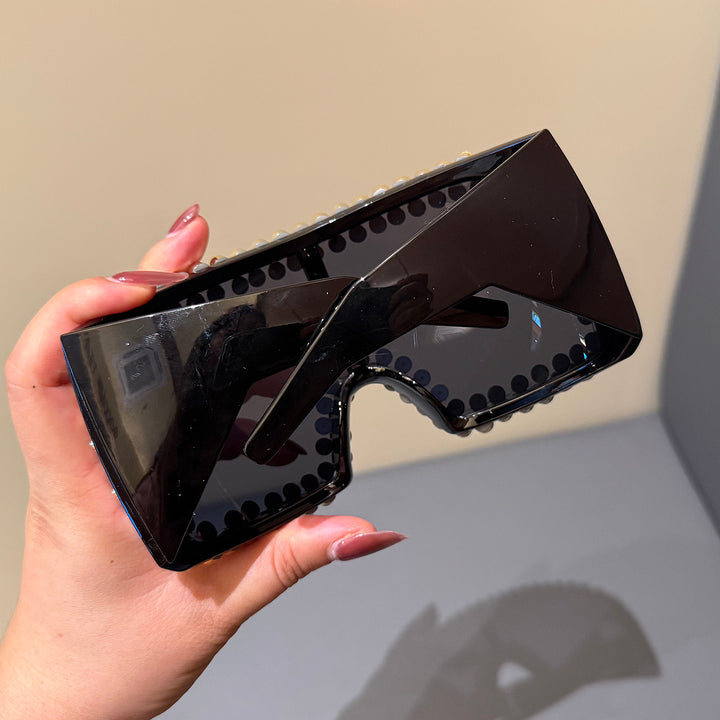 Ladies fashionable ski goggles with glamorous rhinestone embellishment Stornfield