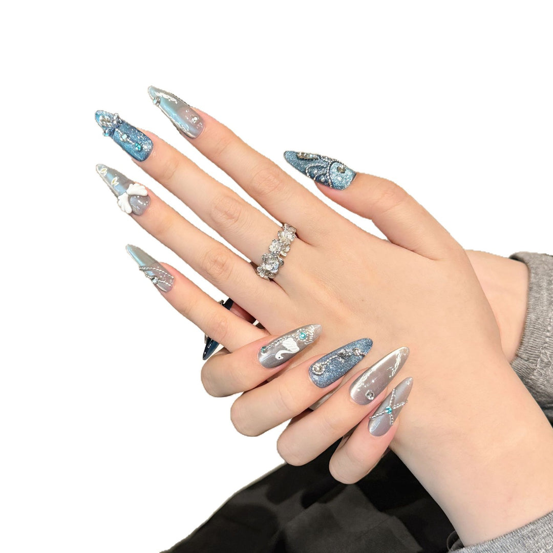 Decorative Glamourous Press-On Nail Art Set