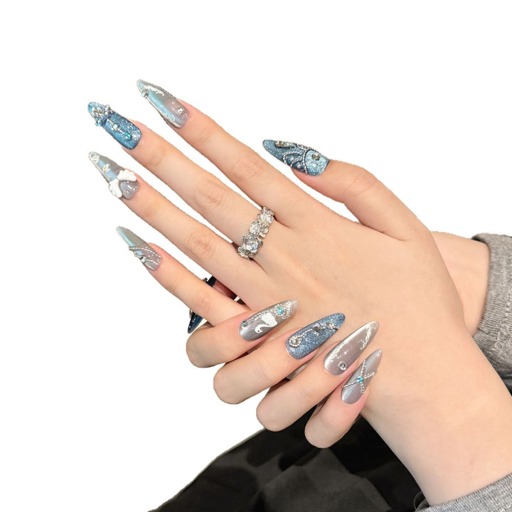 Decorative Glamourous Press-On Nail Art Set