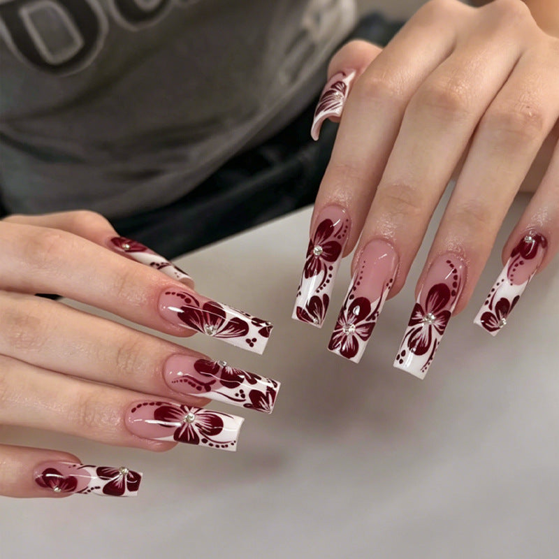 Nail set with elegant floral and ombre designs Stornfield