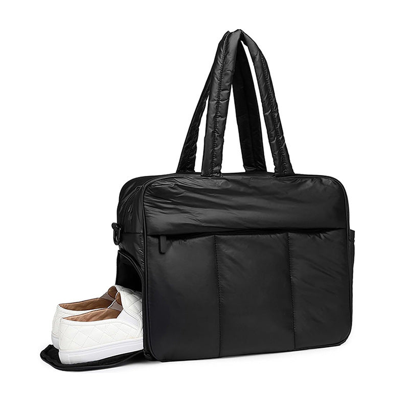 Multifunctional tote bag with insulated interior compartment Stornfield
