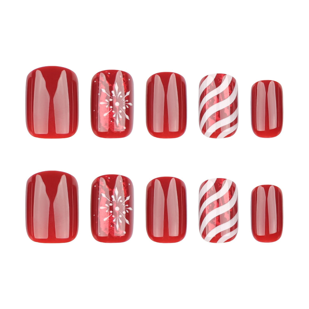 Artificial nail set with festive Christmas design and luxurious shine Stornfield