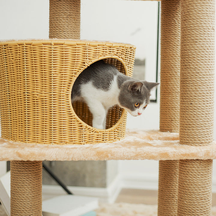 Cat furniture tree with natural rattan elements Stornfield