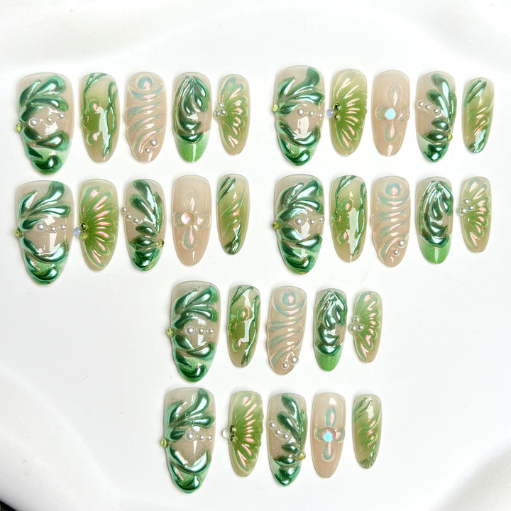Artistic Floral-Inspired Press-On Nail Set
