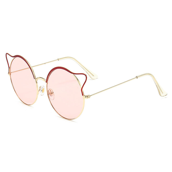 Fashionable Cat-Eye Sunglasses with Mirrored Lenses Stornfield