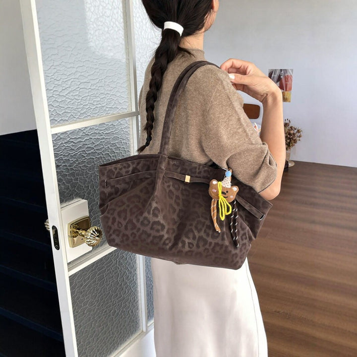 Stylish Animal Print Tote Bag