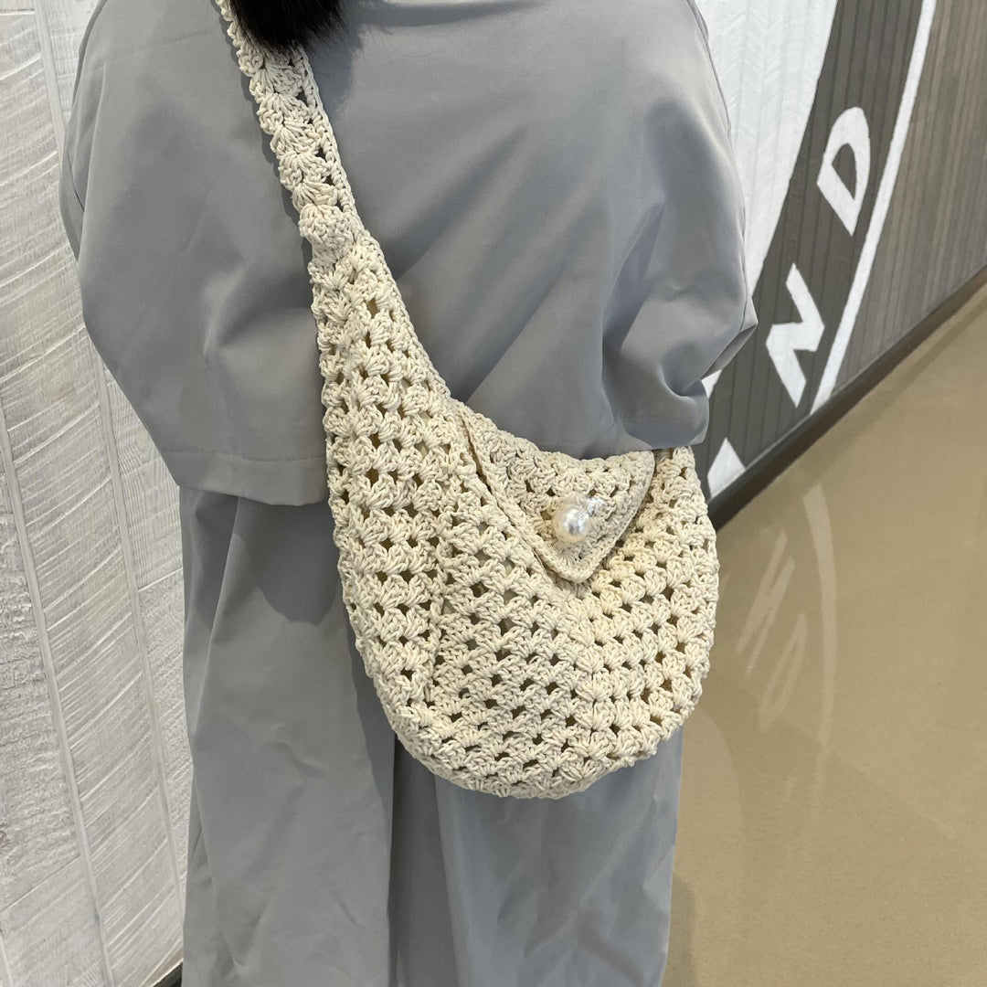 Handmade shoulder bag with bead closure Stornfield