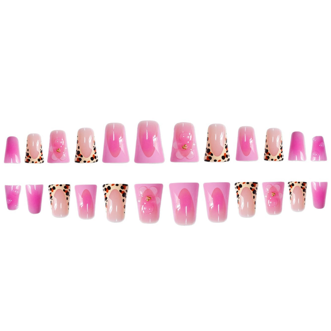 Artistic Nail Design Stornfield