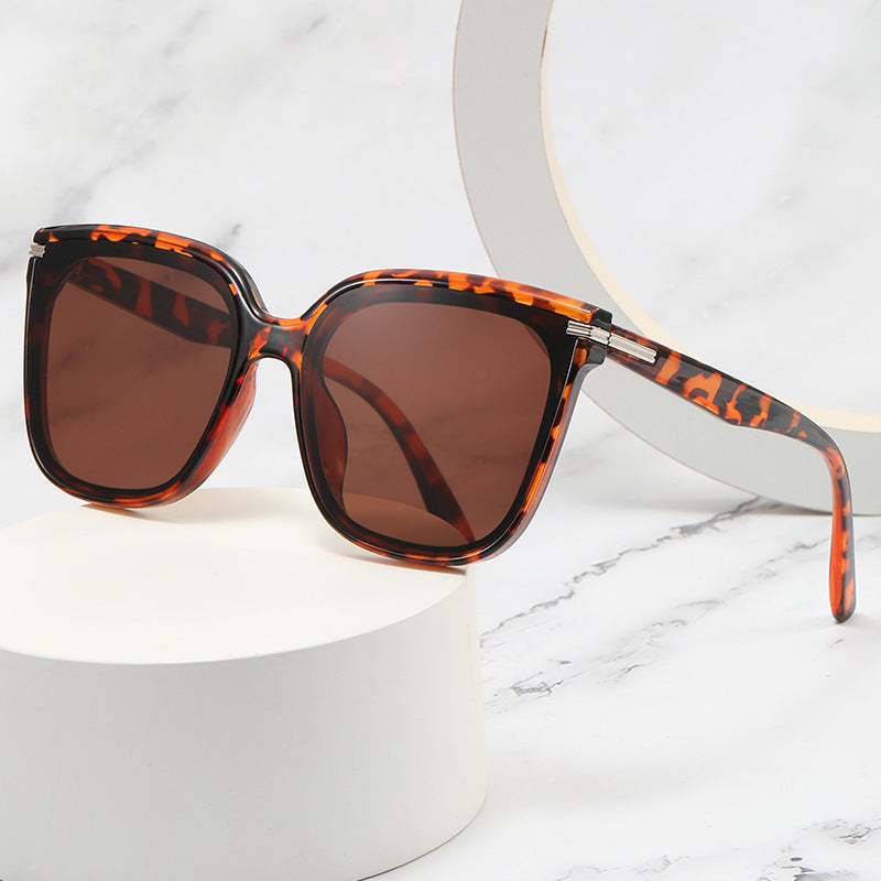 Women's Oversized Sunglasses with Fashionable Pattern Stornfield
